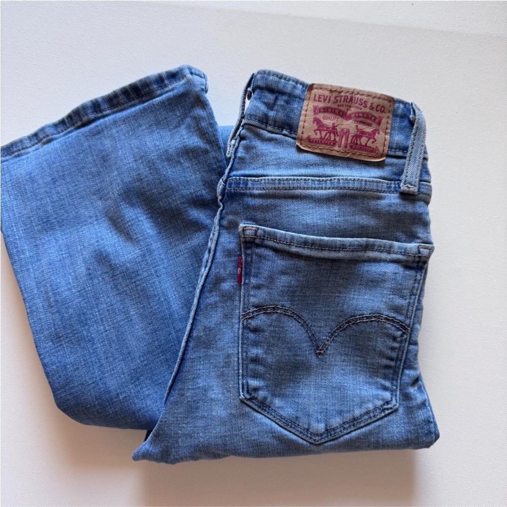 Levi's High Rise Bootcut Jeans in Classic Blue